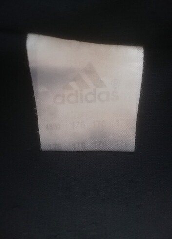 Orjinal Adidas erkek çocuk eşofamn üzerri