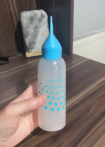 Uçları delikli mavi başlıklı saç yağı-boyası şişesi - Görsel 3