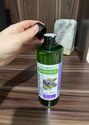Farmasi Adaçayı Özlü Güçlendirici Doğal Şampuan