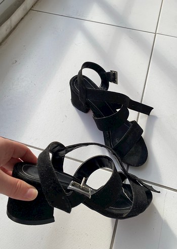 36 Beden siyah Renk Kadın Siyah Tokalı Topuklu Sandalet