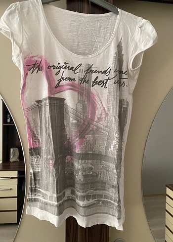 Beyaz Baskılı Kısa Kollu Tşirt - Görsel 2