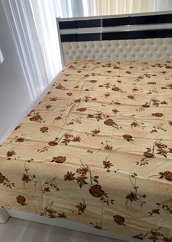 Kahverengi Çiçek Desenli Kumaş - Görsel 2