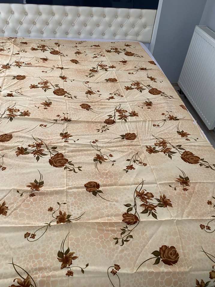 Kahverengi Çiçek Desenli Kumaş - Görsel 5