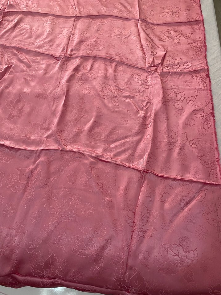 Parlak Pembe Yaprak Desenli Kumaş - Görsel 5