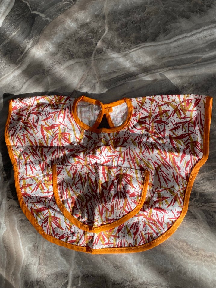 Renkli Bağlamalı Bebek Önlüğü - Görsel 2