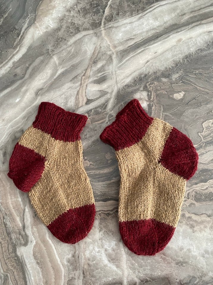 Bordo ve Bej Çocuk Çorabı - Görsel 3