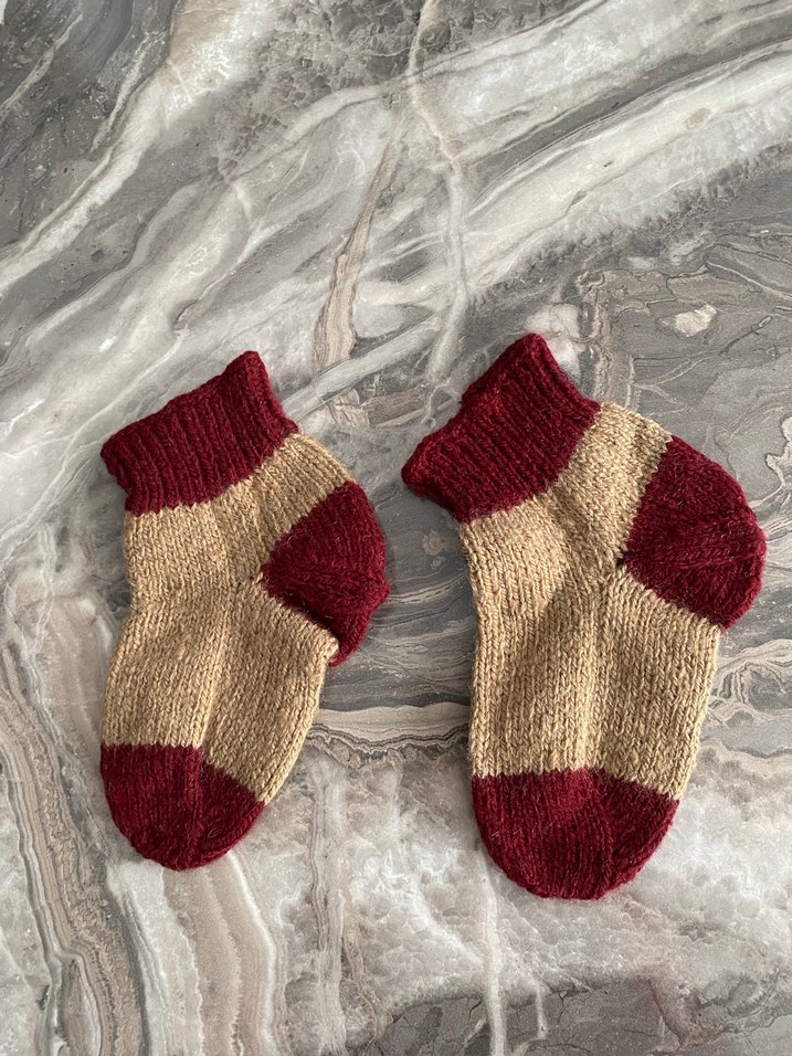 Bordo ve Bej Çocuk Çorabı - Görsel 2