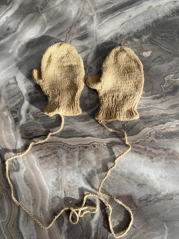 Kız Çocuk Bej Örgü Eldiven - Görsel 2