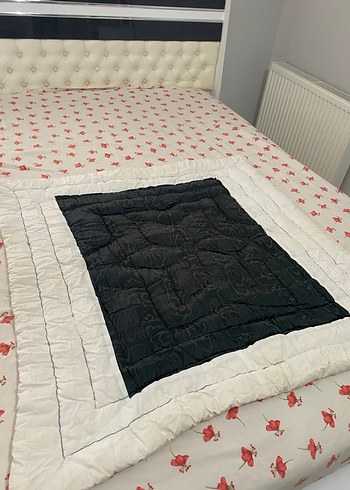 Beyaz ve Siyah Çocuk Yorganı - Görsel 4