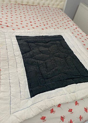 Beyaz ve Siyah Çocuk Yorganı - Görsel 5