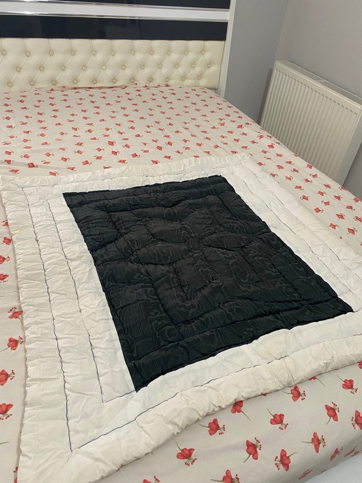 Beyaz ve Siyah Çocuk Yorganı - Görsel 4