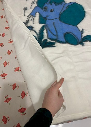 Beyaz Baskılı Çocuk Battaniyesi - Görsel 6