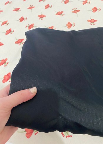 Düz Siyah Hafif Parlak Kumaş - Görsel 7