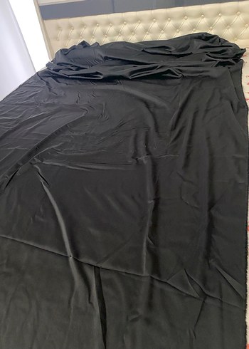 Düz Siyah Hafif Parlak Kumaş - Görsel 4