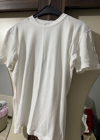 Beyaz Tşirt - Görsel 3