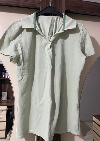 Yeşil Keten Düğmeli Yakalı Tşirt - Görsel 2