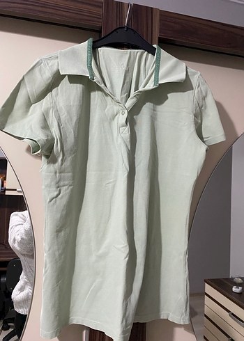 Yeşil Keten Düğmeli Yakalı Tşirt - Görsel 3