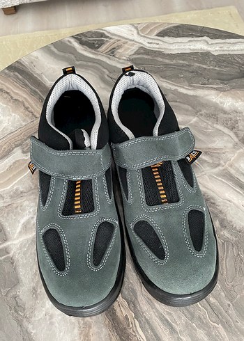 İş güvenliği ayakkabısı 43 numara - Görsel 3