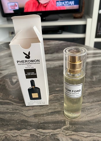 Tom Ford Black Orchid Kadın Parfümü 45 ml - Görsel 4