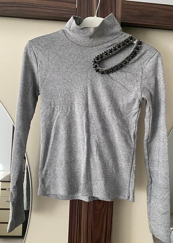 Gri Zincir Detaylı Balıkçı Yaka Kadın Kazak - Görsel 2