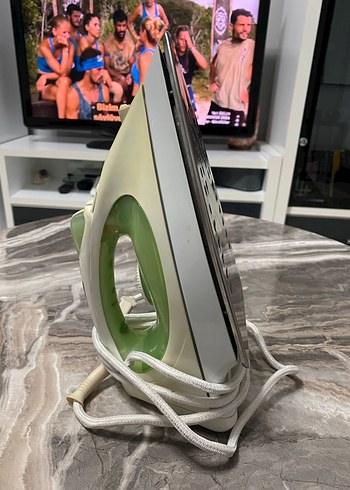 Yeşil Buharlı Ütü - Görsel 4