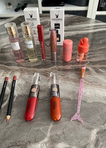 Pembe Tonlarında Makyaj Ürünleri Seti 11 Parça - Görsel 2