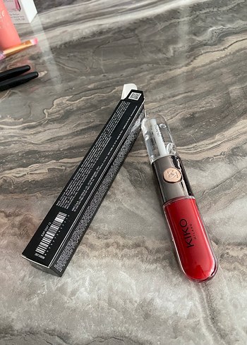 KIKO kırmızı ruj - Görsel 3