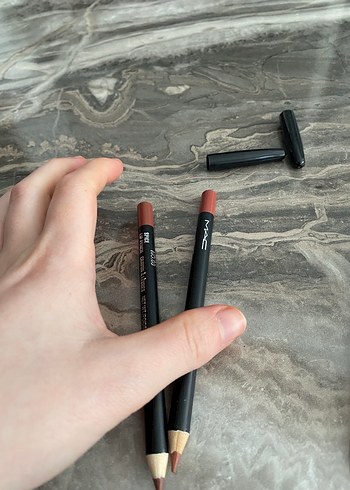 Kiko Milano Kırmızı Ruj ve Dudak Kalemi Seti - Görsel 7