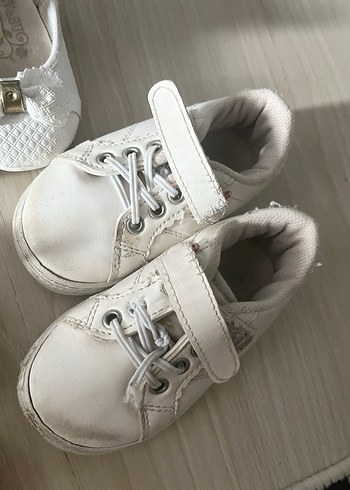 Sarı Tokalı Kız Sandalet - Görsel 5