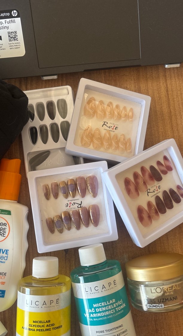 Nivea, Diadermine ve L'Oréal Cilt Bakım Seti - Görsel 2