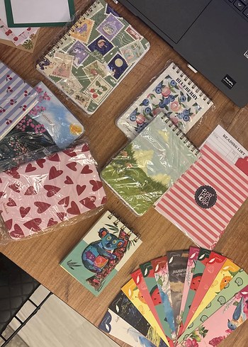 Çeşitli Desenli ve Renkli Not Defterleri - Görsel 3