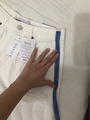 xs Beden beyaz Renk koton beyaz yirtik detay kot sort mini