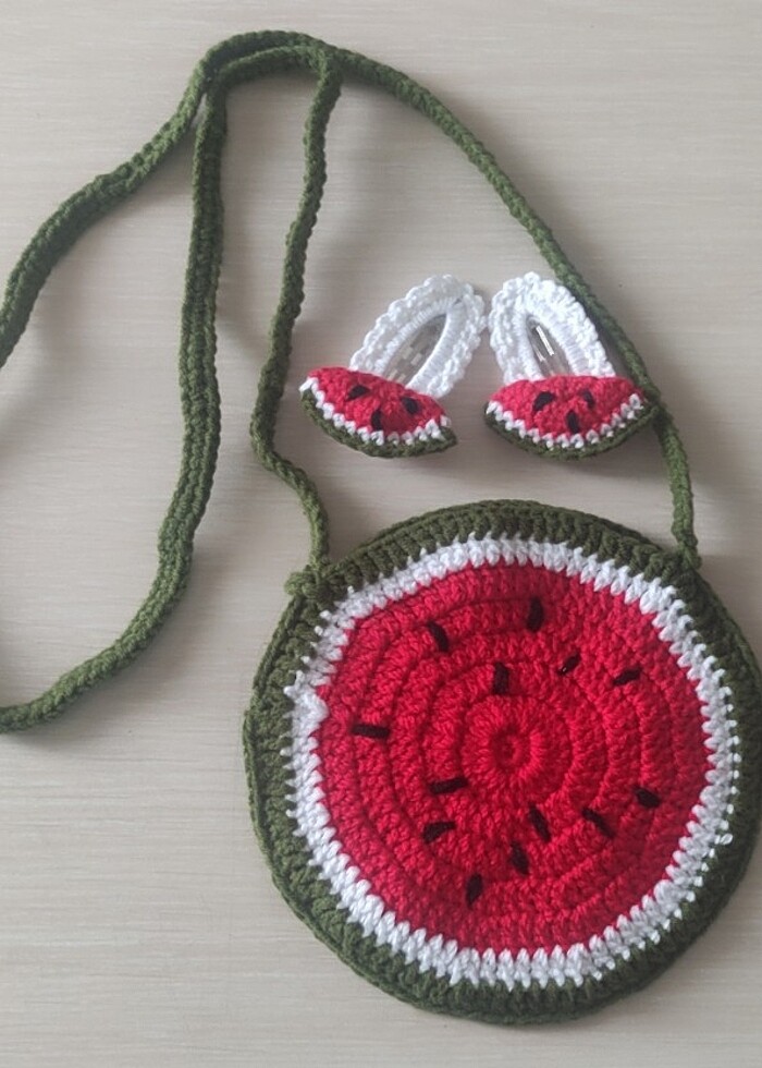 Örgü Karpuz Çanta ve Toka - Görsel 3