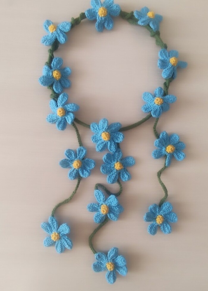 Çicekli Çember Taç - Görsel 3