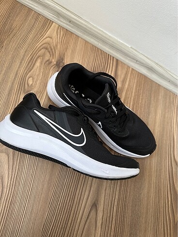Nike Nike star runner 3