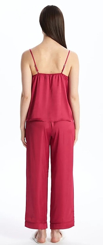 LC Waikiki Saten pijama takımı