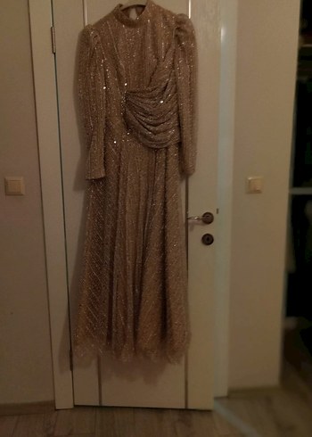 44 Beden altın Renk Vintage Parıltılı Bej Uzun Abiye Elbise