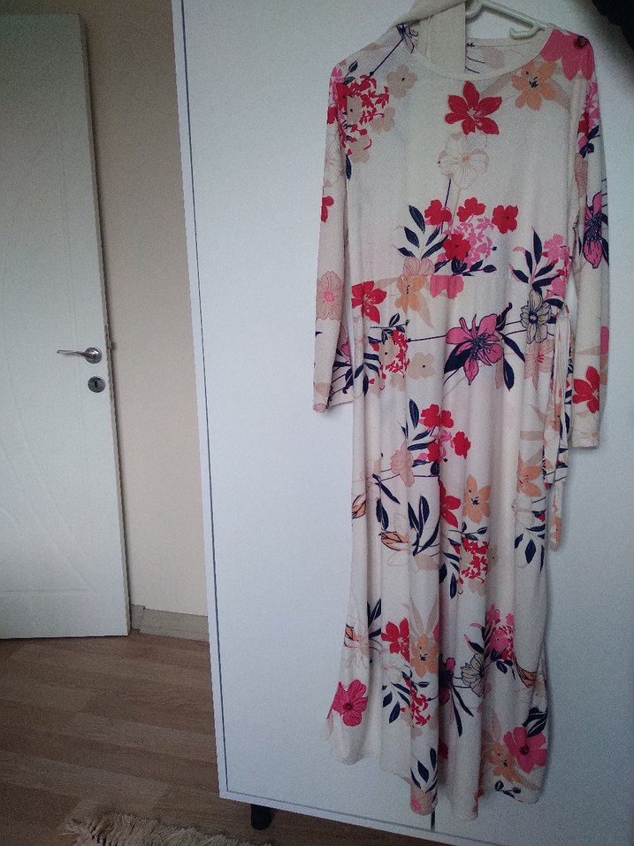 Çiçek Desenli Uzun Bohem Elbise şal hediyeli - Görsel 2