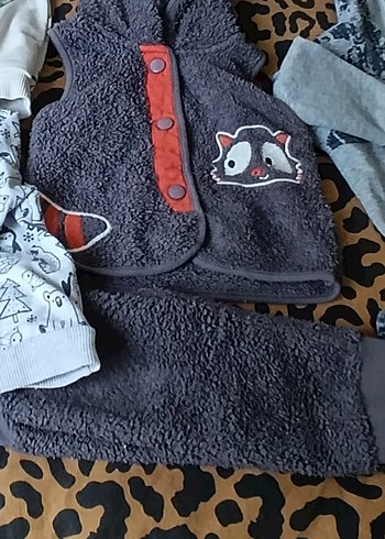 Gri Nakışlı Erkek Bebek Kıyafet Takımı