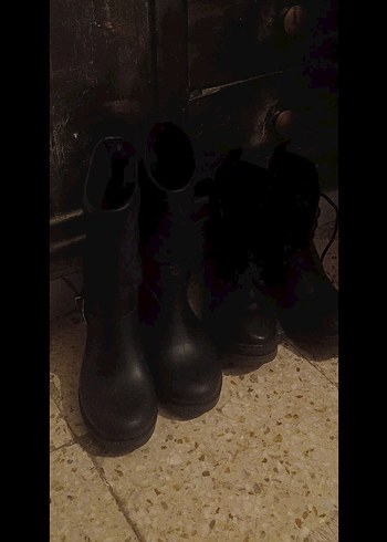 Siyah kız Erkek Kauçuk Bot - Görsel 2