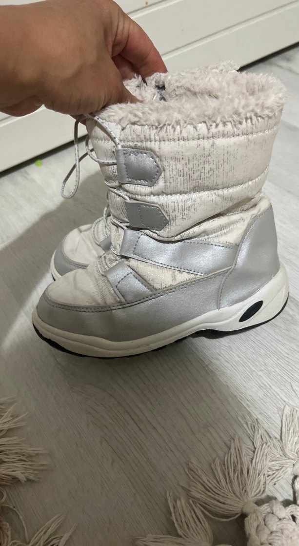 Kız Çocuk Beyaz Gri Kürklü Bot lcw 29 numara - Görsel 2
