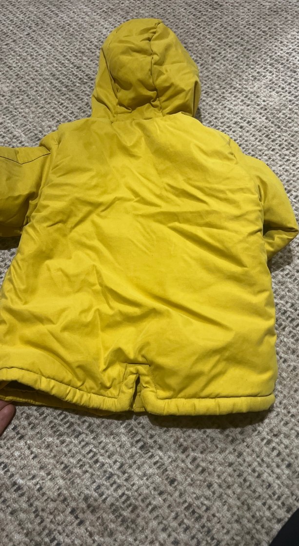 Sarı Kapüşonlu Erkek Çocuk Mont 1 2 yaşa uygun - Görsel 5