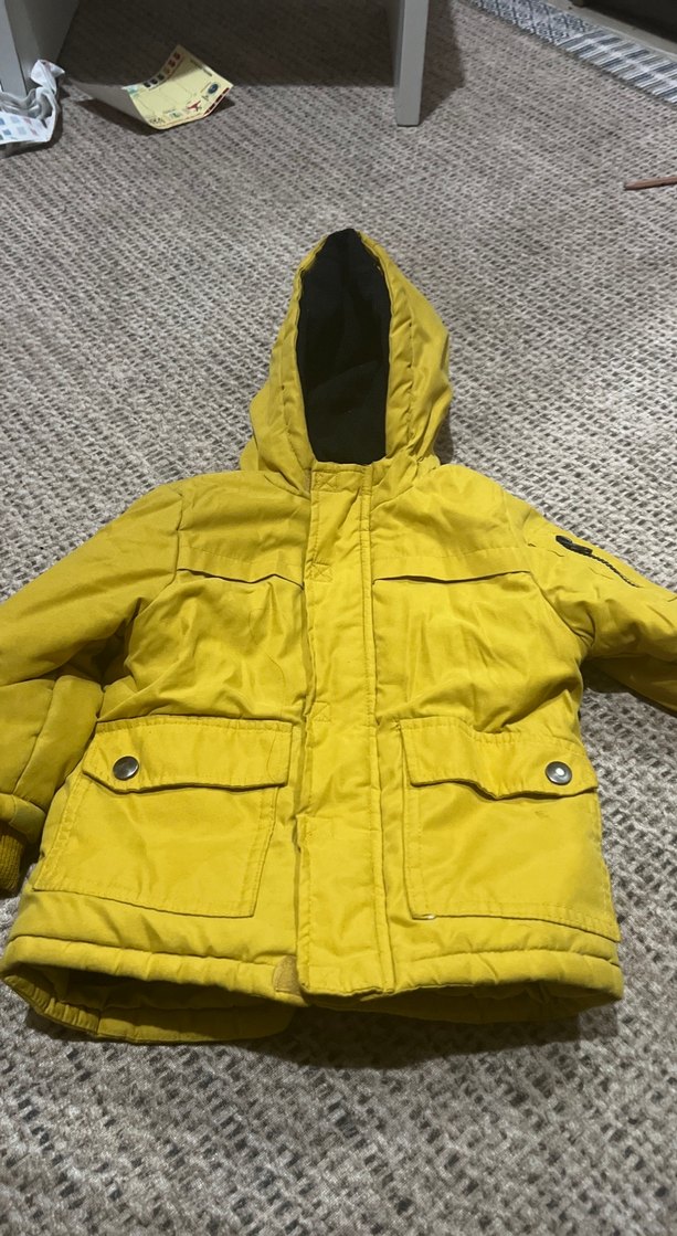Sarı Kapüşonlu Erkek Çocuk Mont 1 2 yaşa uygun - Görsel 2