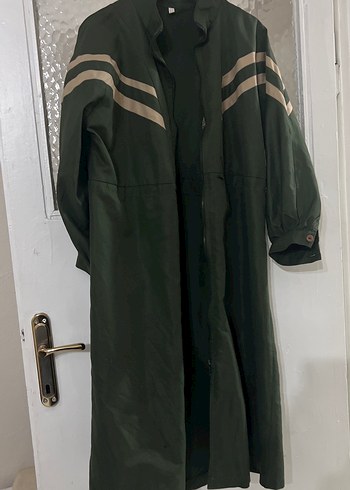 Drapeli Uzun Yeşil trençkod 40 44 beden arası - Görsel 2