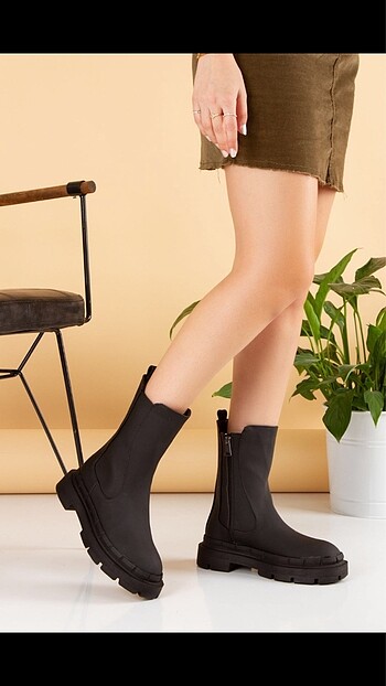 Zara Zara Model Siyah Yeni Sezon Kadın Bot
