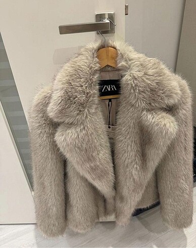 Zara peluş kürk