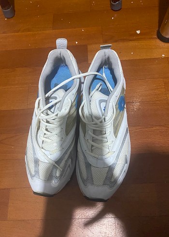Lotto Retro Siklikta Beyaz Bagcikli Sneaker
