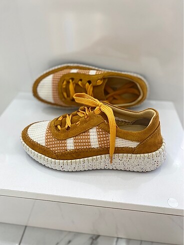 HAKİKİ DERİ TERGAN MODEL CASUAL AYAKKABI
