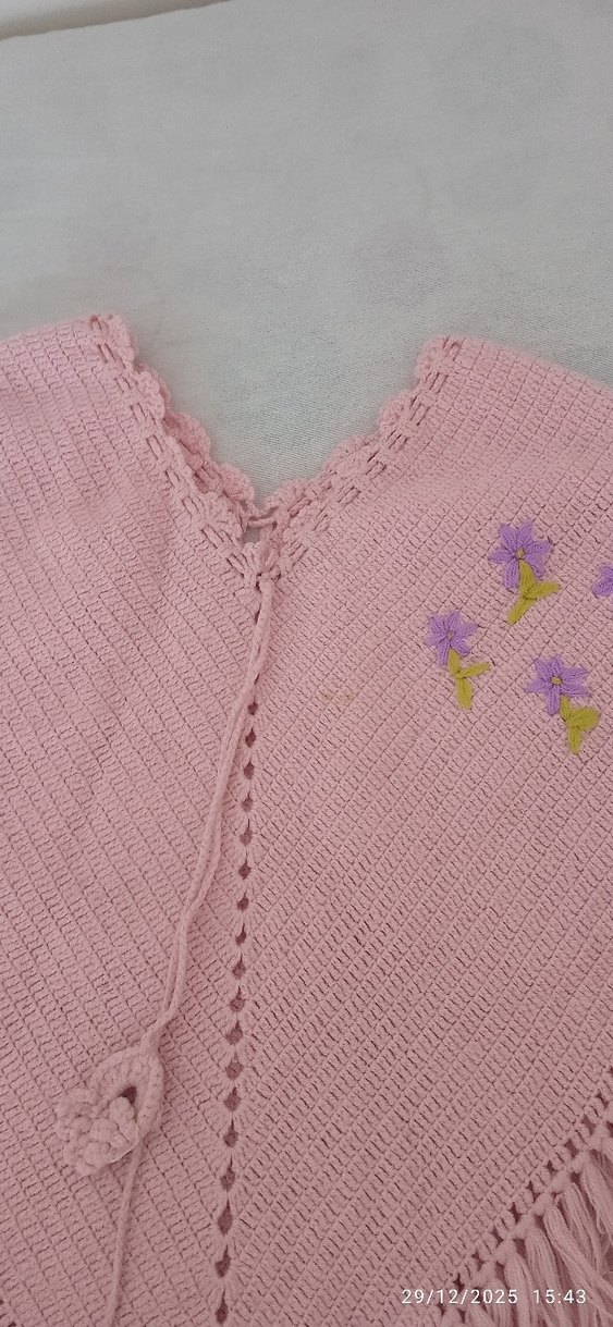 Nakışlı Pembe Kız Çocuk Örgü Panço - Görsel 2