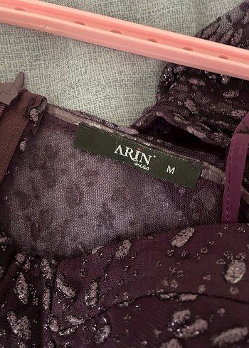 m Beden Mor Dantel İşlemeli Uzun Abiye Elbise